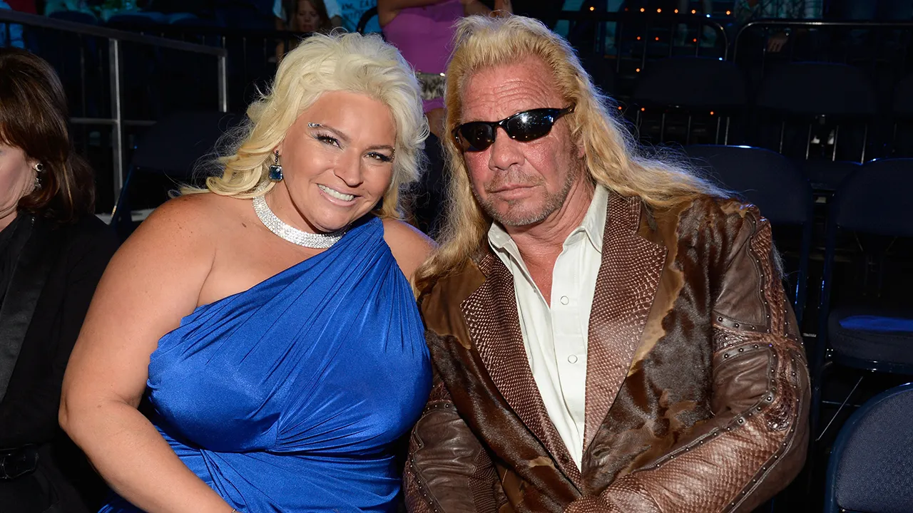 dog the bounty hunter wife