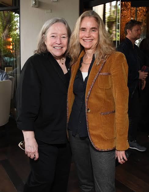 kathy bates wife