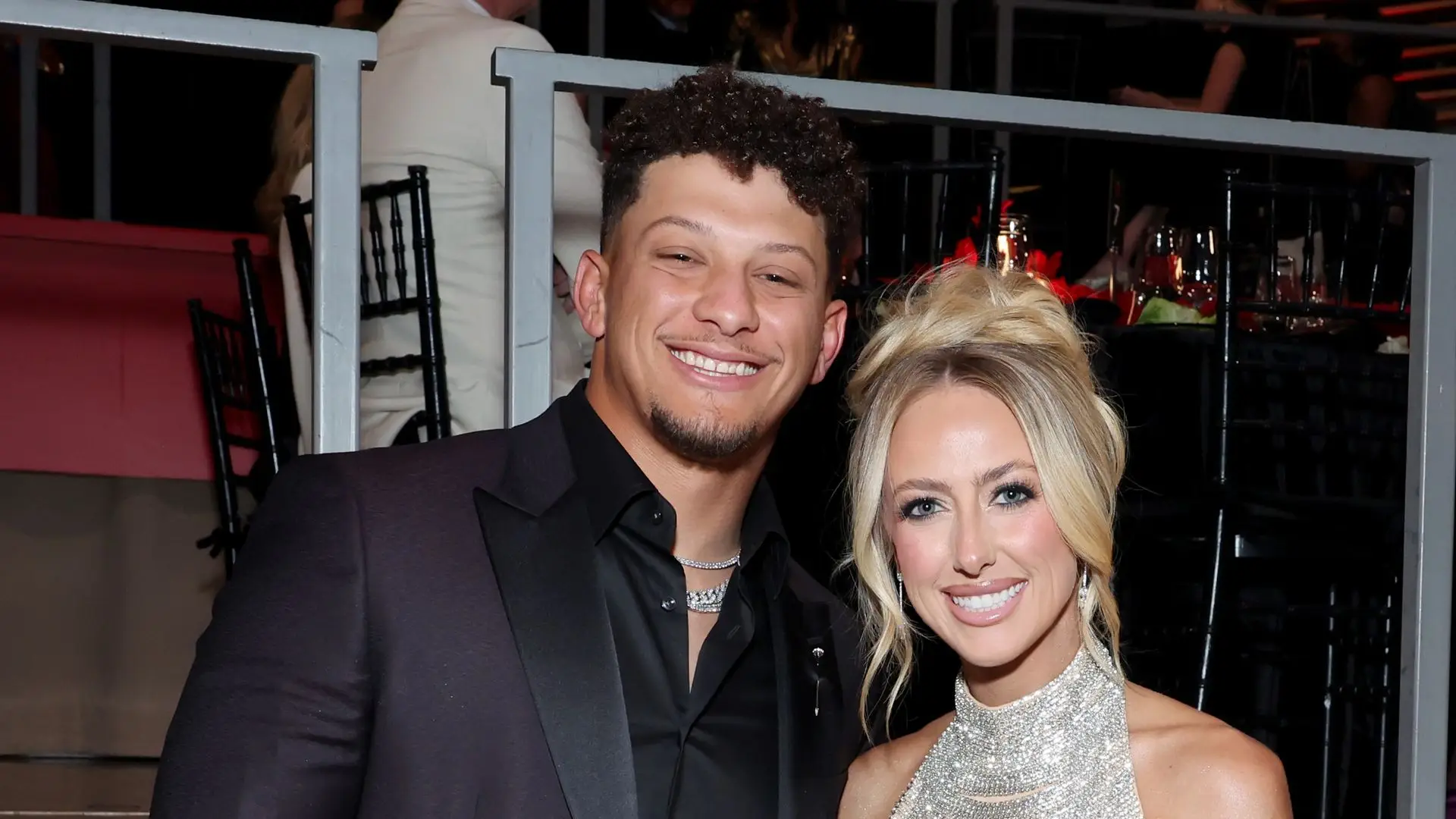 mahomes wife
